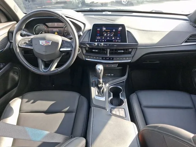 2022 Cadillac CT4 Luxury photo 7