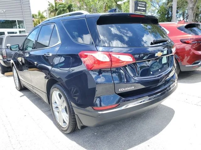 2021 Chevrolet Equinox Premier photo 3