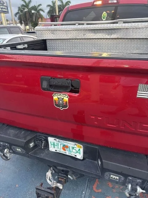2018 Toyota Tundra Limited CrewMax photo 6