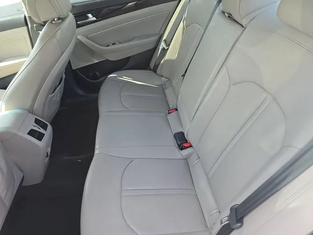2015 Hyundai Sonata Limited photo 11