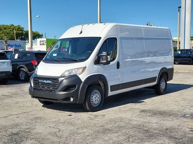 2025 RAM ProMaster 2500 High Roof photo 2