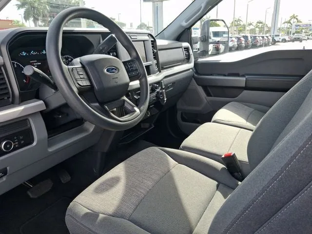 2026 Ford F-250SD XLT photo 11