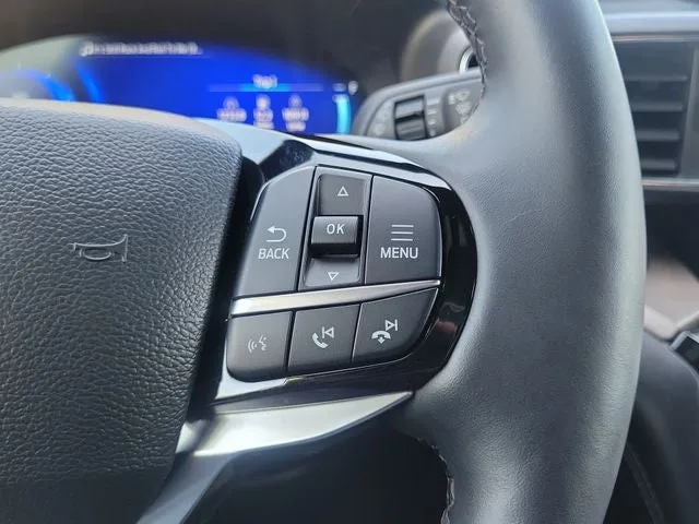 2023 Ford Explorer Platinum photo 21