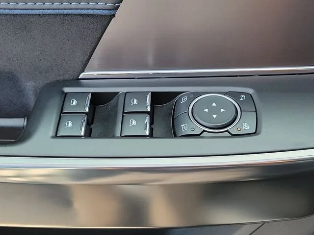 2025 Ford F-150 Platinum photo 20