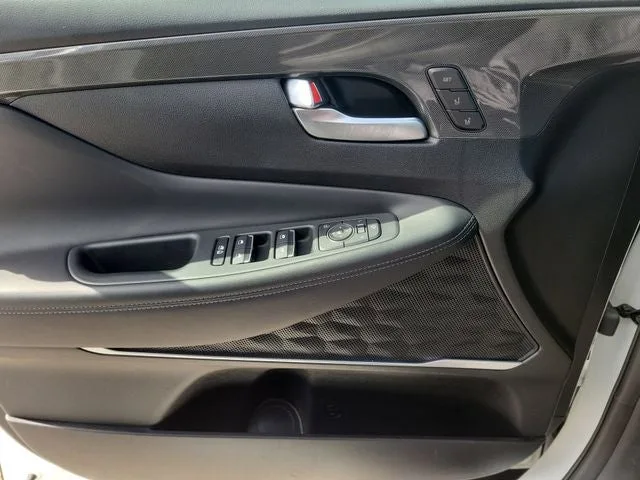 2023 Hyundai Santa Fe Limited photo 15