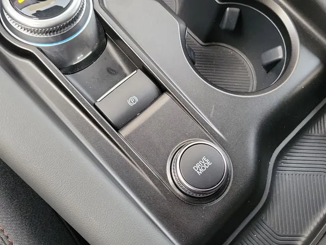 2026 Ford Explorer Active photo 28