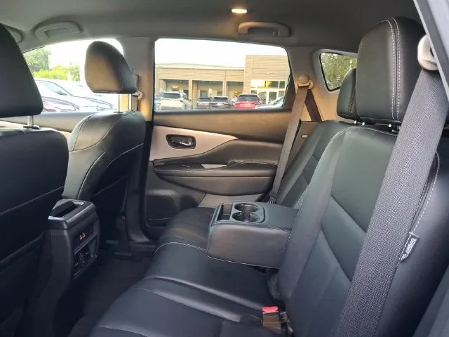 2023 Nissan Murano SV photo 6
