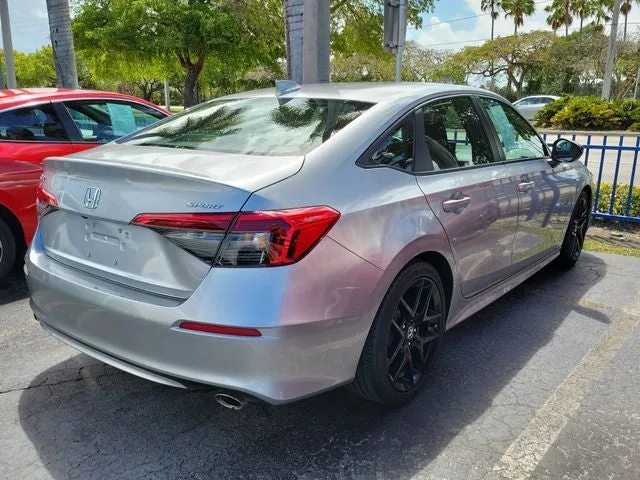 2024 Honda Civic Sport photo 3