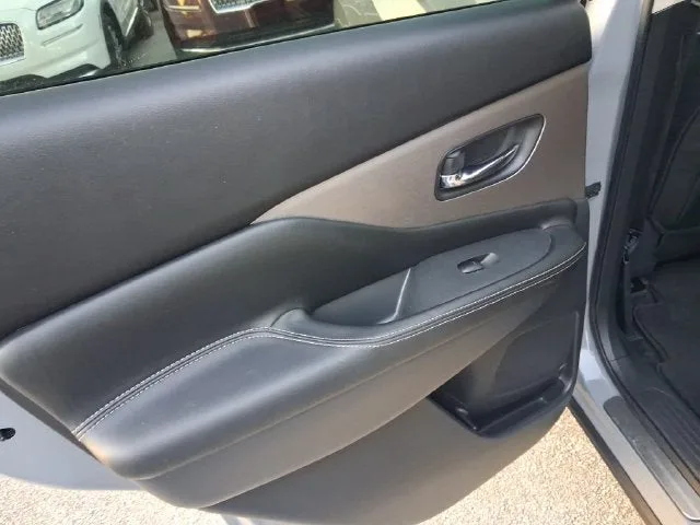 2023 Nissan Murano SV photo 9