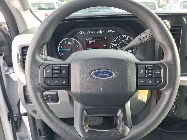 2026 Ford F-250SD XLT photo 15