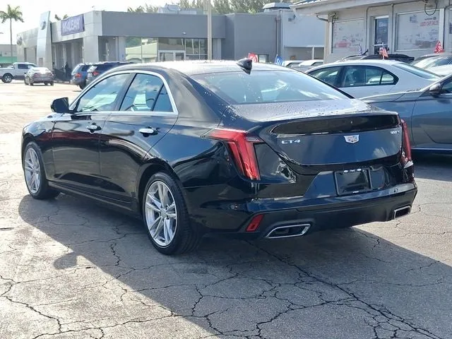 2022 Cadillac CT4 Luxury photo 3