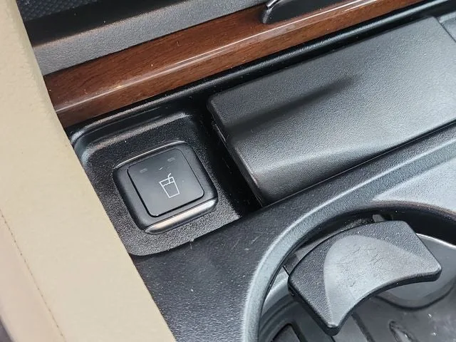 2018 Mercedes-Benz GLS GLS 550 4MATIC® photo 32