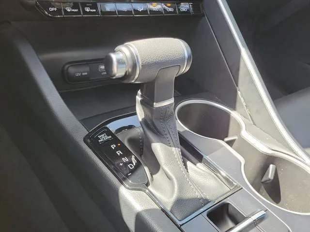 2023 Kia K5 GT-Line photo 28