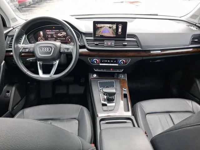 2019 Audi Q5 2.0T Premium Plus quattro photo 7