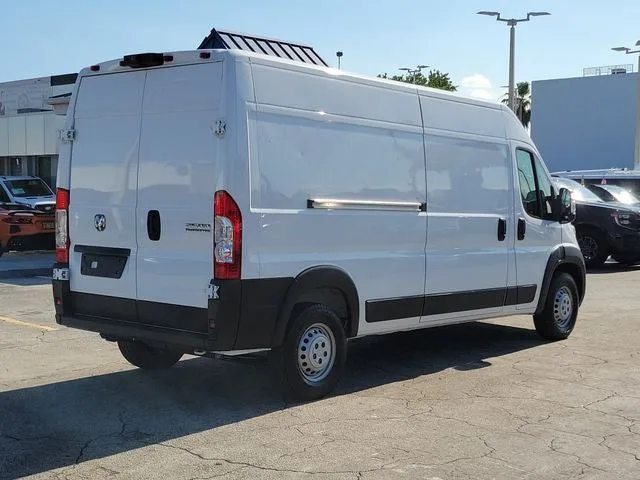 2025 RAM ProMaster 2500 High Roof photo 4