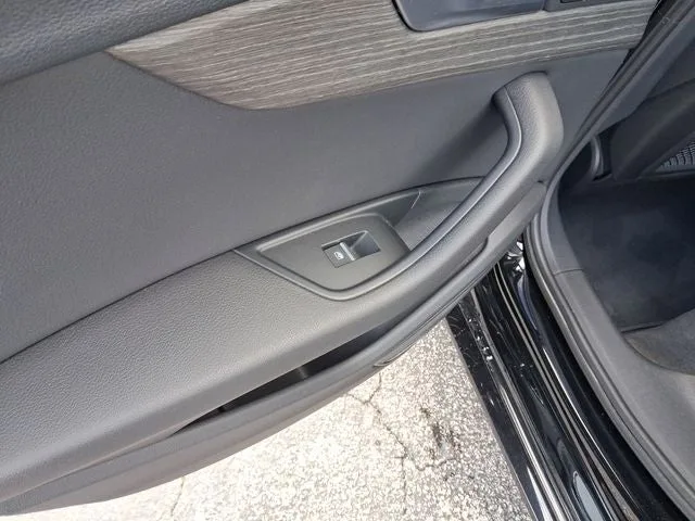 2018 Audi A4 2.0T ultra Premium Plus photo 10