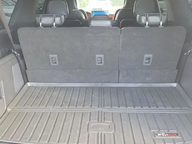 2024 Lincoln Navigator L Reserve photo 8