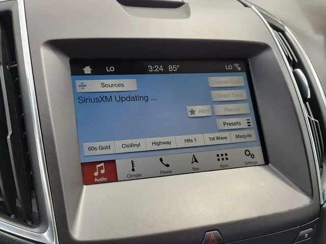 2018 Ford Edge Titanium photo 25