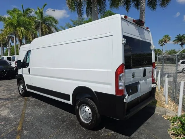 2023 RAM ProMaster 2500 High Roof photo 3