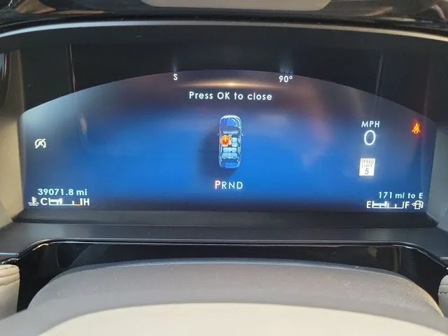 2024 Lincoln Corsair Premiere photo 17