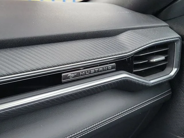 2024 Ford Mustang GT Premium photo 27