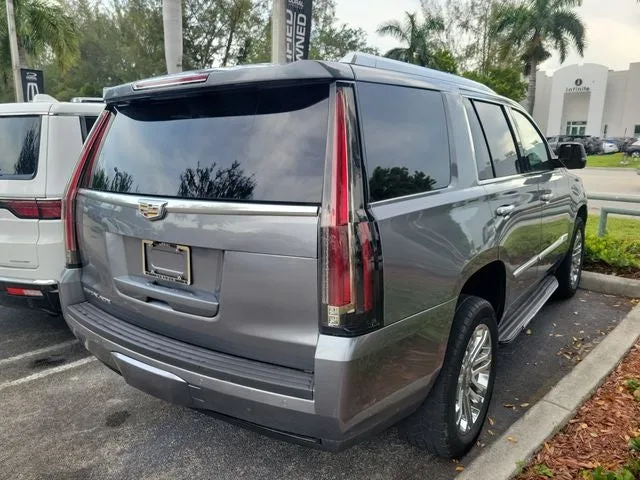 2020 Cadillac Escalade Base photo 4