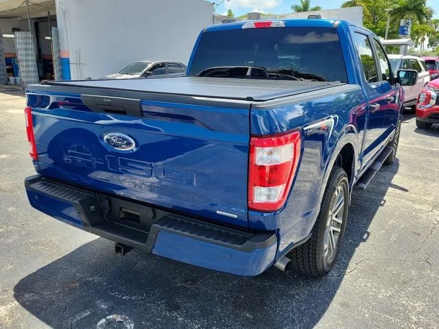 2022 Ford F-150 XL photo 3