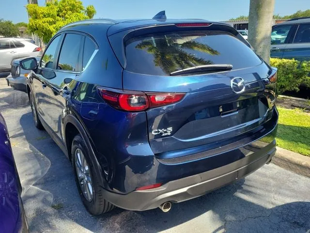 2022 Mazda CX-5 2.5 S Preferred Package photo 4