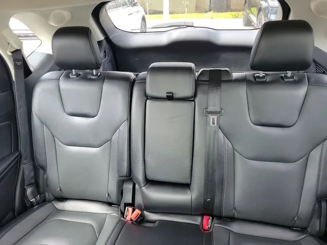 2018 Ford Edge Titanium photo 14