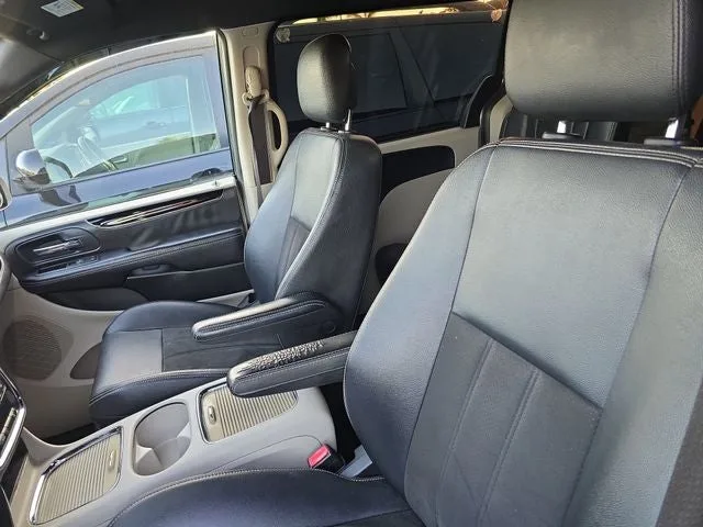 2020 Dodge Grand Caravan SXT photo 19