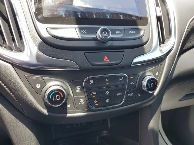 2021 Chevrolet Equinox Premier photo 25