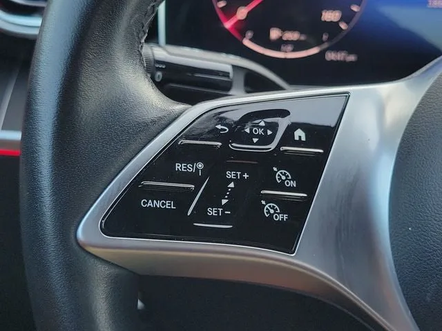 2023 Mercedes-Benz C-Class C 300 photo 18