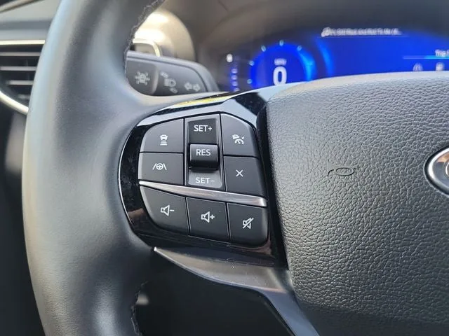 2023 Ford Explorer Platinum photo 20