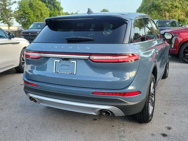 2024 Lincoln Corsair Premiere photo 6