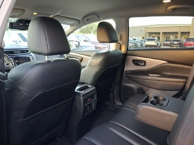 2023 Nissan Murano SV photo 5