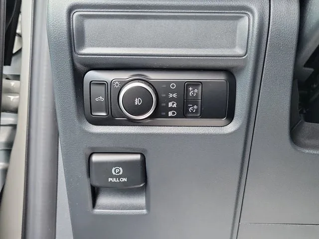 2024 Ford F-150 STX photo 12