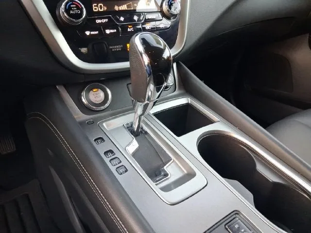 2023 Nissan Murano SV photo 19