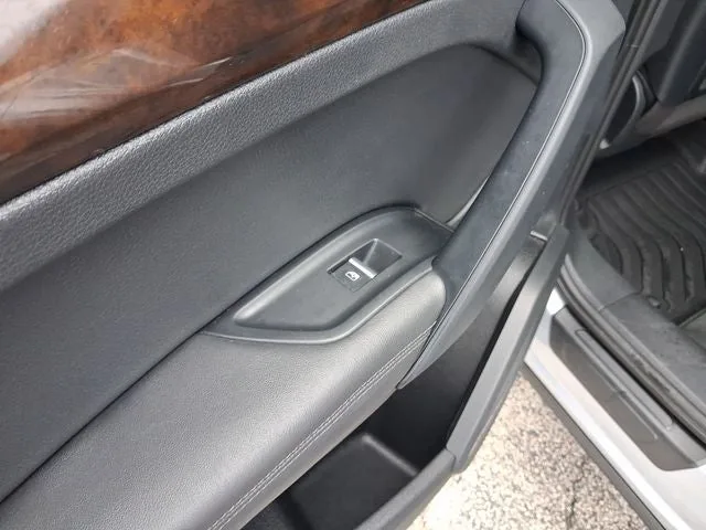 2019 Audi Q5 2.0T Premium Plus quattro photo 10