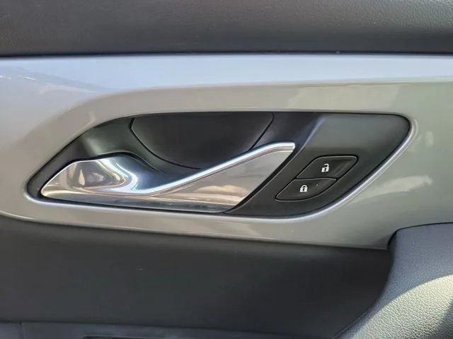 2019 Chevrolet Blazer Base 1LT photo 14