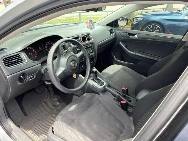 2014 Volkswagen Jetta 2.0L S photo 19