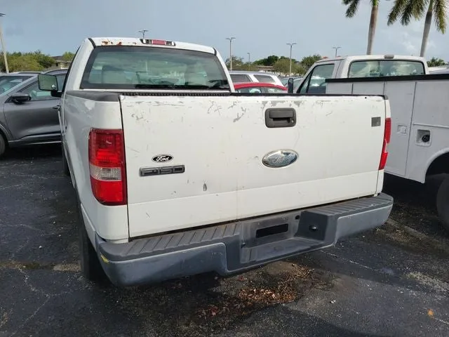 2007 Ford F-150 STX photo 4