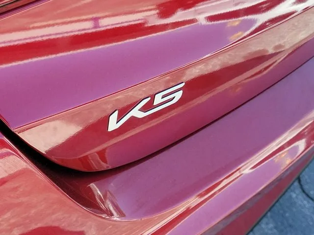 2023 Kia K5 GT-Line photo 5