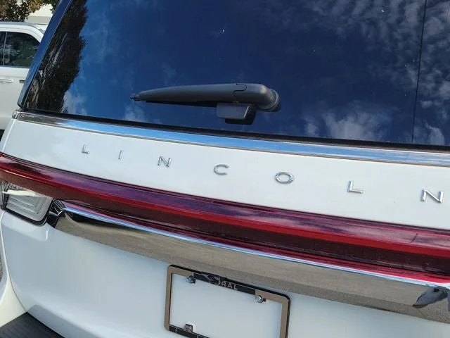 2024 Lincoln Navigator L Reserve photo 7