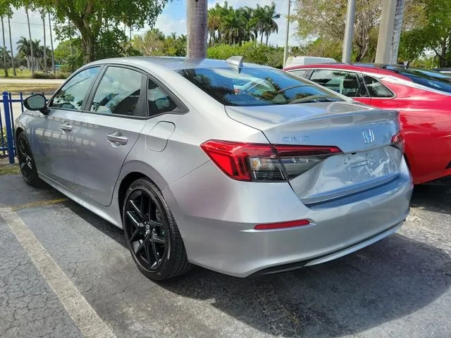 2024 Honda Civic Sport photo 4