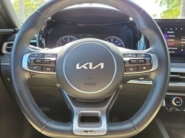 2023 Kia K5 GT-Line photo 18