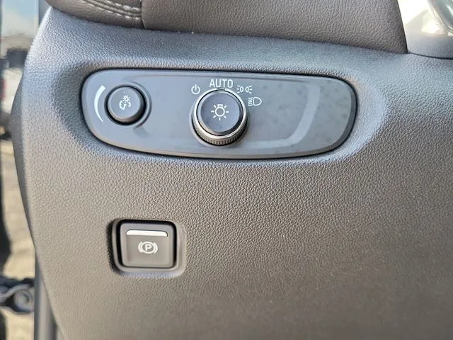 2019 Chevrolet Blazer Base 1LT photo 12