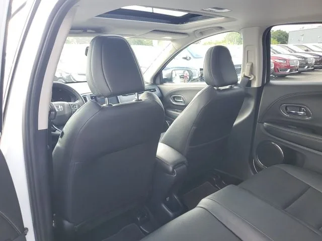 2021 Honda HR-V EX-L photo 7