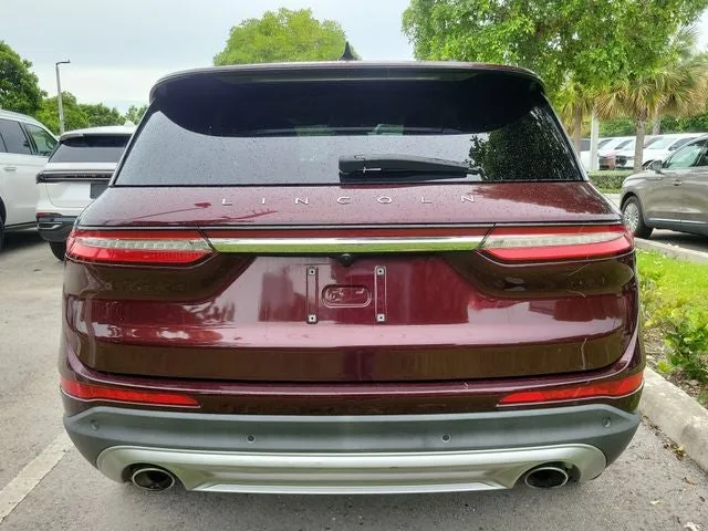 2021 Lincoln Corsair Standard photo 5