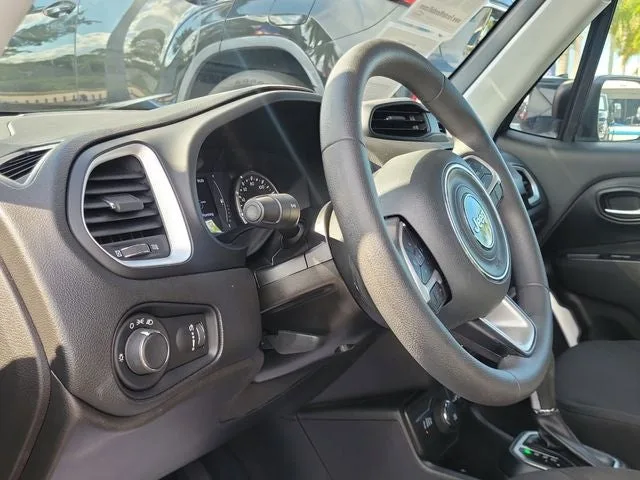 2019 Jeep Renegade Sport photo 10