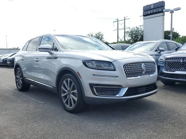 2019 Lincoln Nautilus Select photo 25